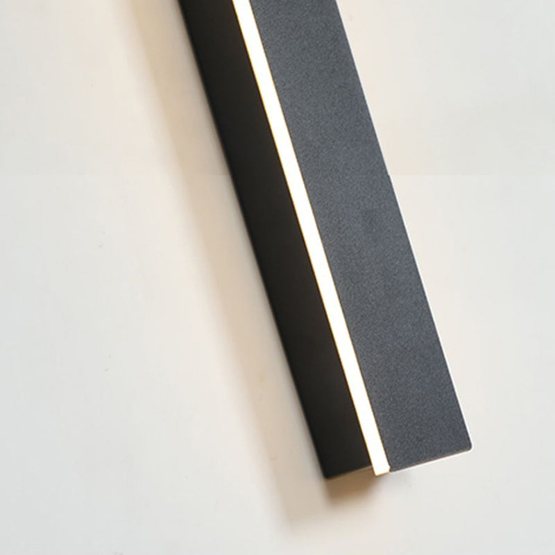 LED Linear Outdoor Wall Light Fixture Black Metal IP65 Weather-Resistant for Patio Garden Pathway Entry Modern Exterior Sconce | Lonoma