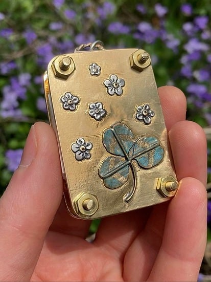 Compact Botanical Flower Press Kit for Crafts, Scrapbooking & Nature Lovers - Portable Metal Plant Presser with Blotting Papers | Lonoma
