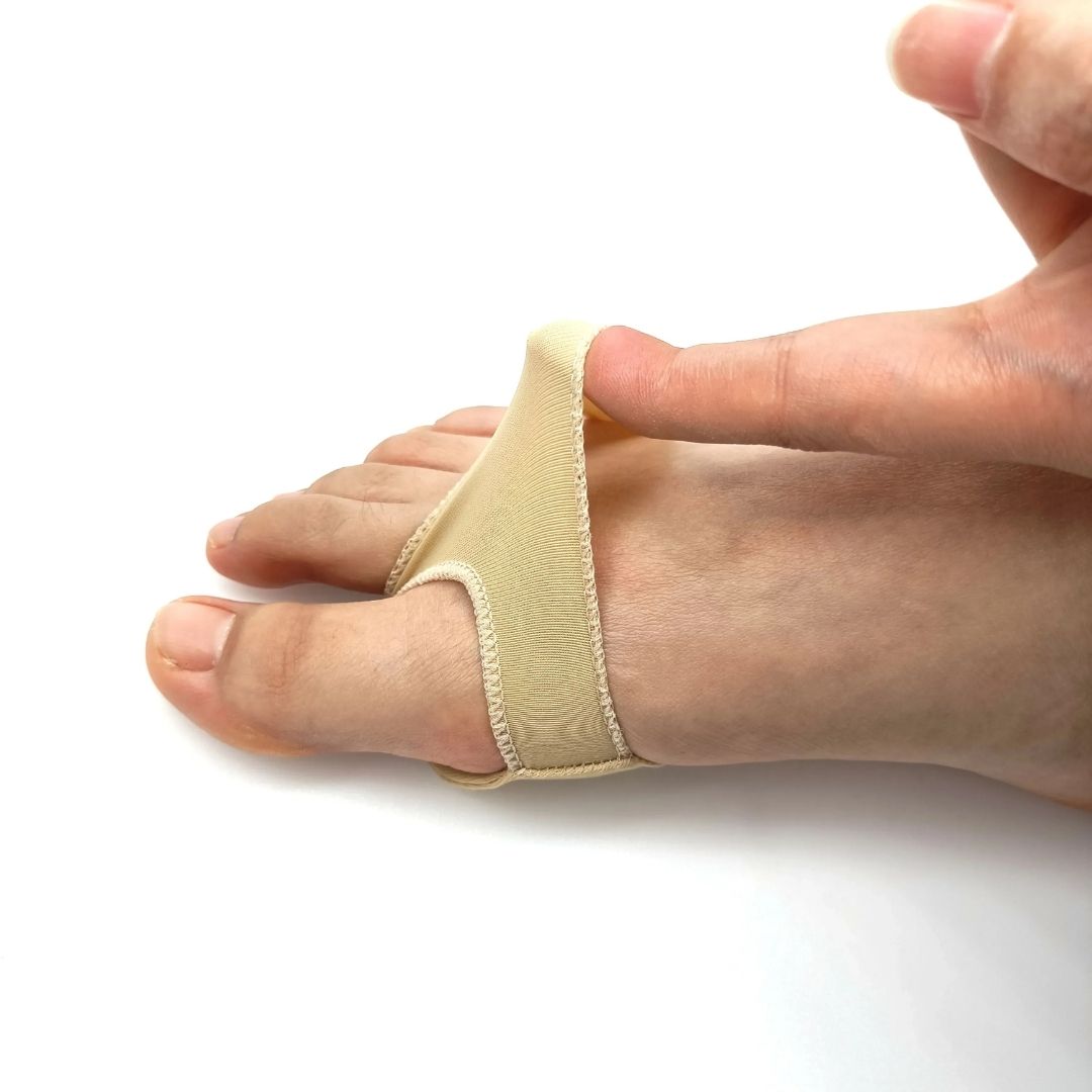 Forefoot Cushion Pads for Ball of Foot Pain Relief | Soft Gel Inserts for Shoes | Metatarsal Support Pads for Walking Running Standing | Lonoma