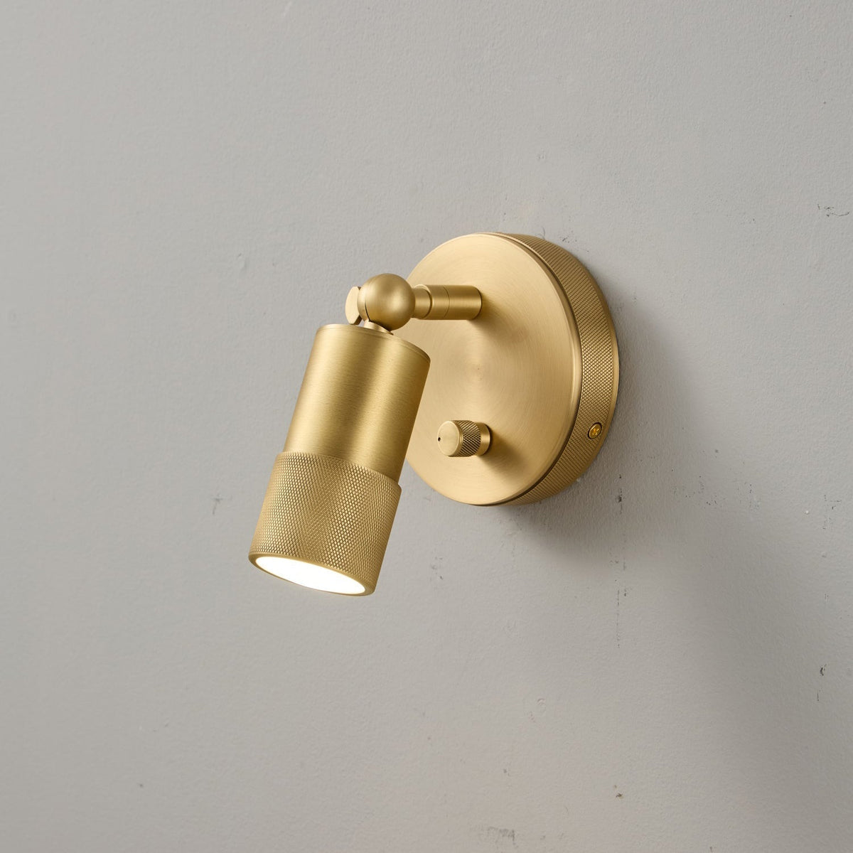 Integrated LED Wall Sconce 6W Brass Metal Warm Light Fixture for Hallway Bedroom Living Room Bathroom Vanity Modern Industrial Accent Light | Lonoma