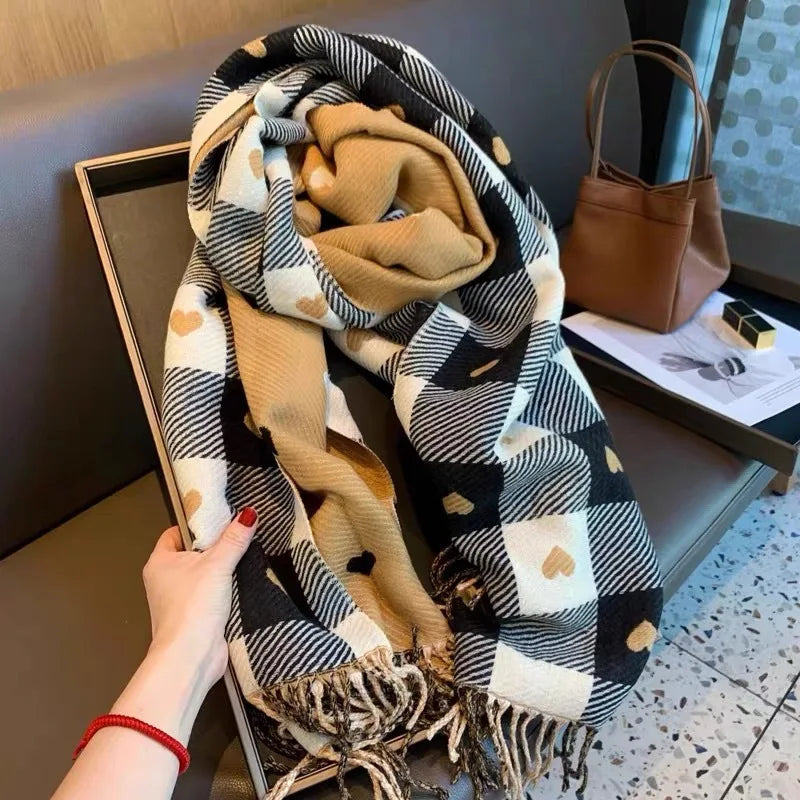 Oversized Plaid Blanket Scarf for Women – Thick Knit Heart-Shaped Shawl Wrap for Fall Winter | Lonoma