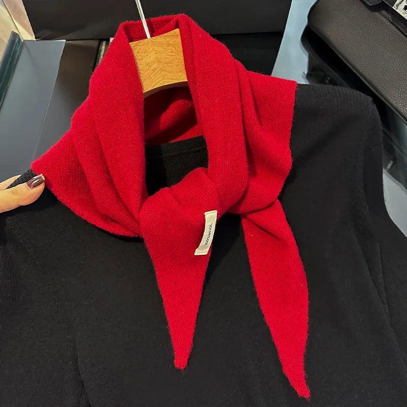Triangle Wool Scarf for Women – 100% Pure Wool Winter Wrap Shawl with Solid Color Design for Cold Weather | Lonoma