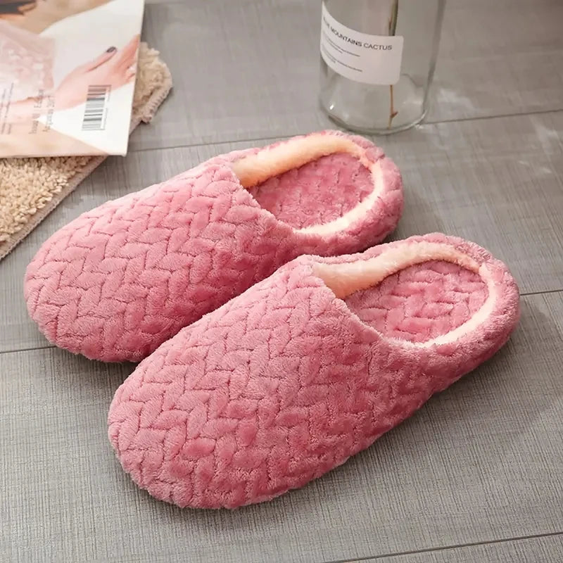 Plush Indoor Slippers for Women & Men – Fleece-Lined Lightweight House Shoes with Anti-Slip Sole for Fall Winter | Lonoma