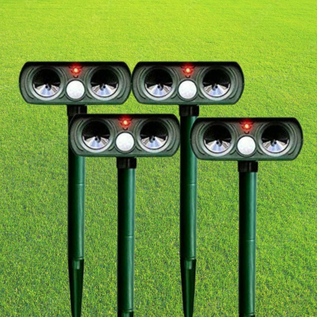 Solar Animal Deterrent Device with Motion Activation and LED Flash for Gardens | Lonoma