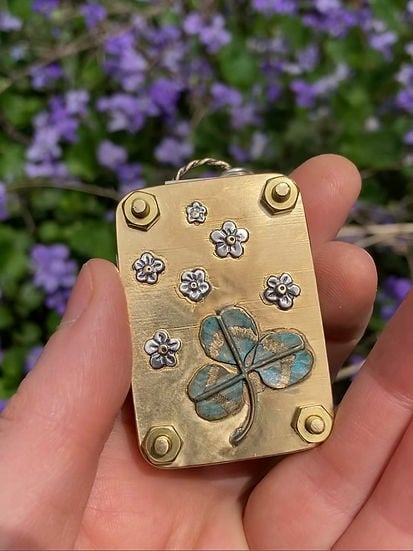 Compact Botanical Flower Press Kit for Crafts, Scrapbooking & Nature Lovers - Portable Metal Plant Presser with Blotting Papers | Lonoma