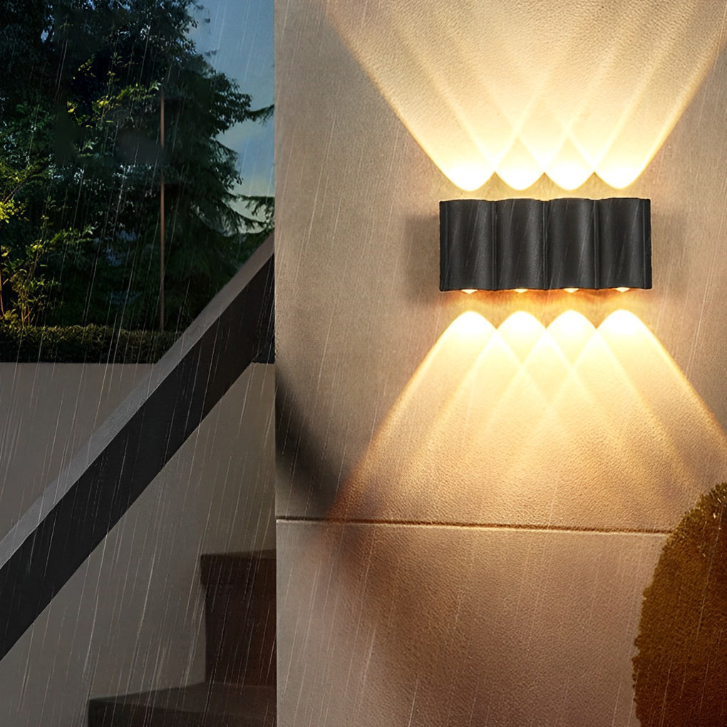 Modern LED Outdoor Wall Sconce – Black Aluminum Waterproof Fixture for Porch, Patio & Entryway Lighting | Lonoma