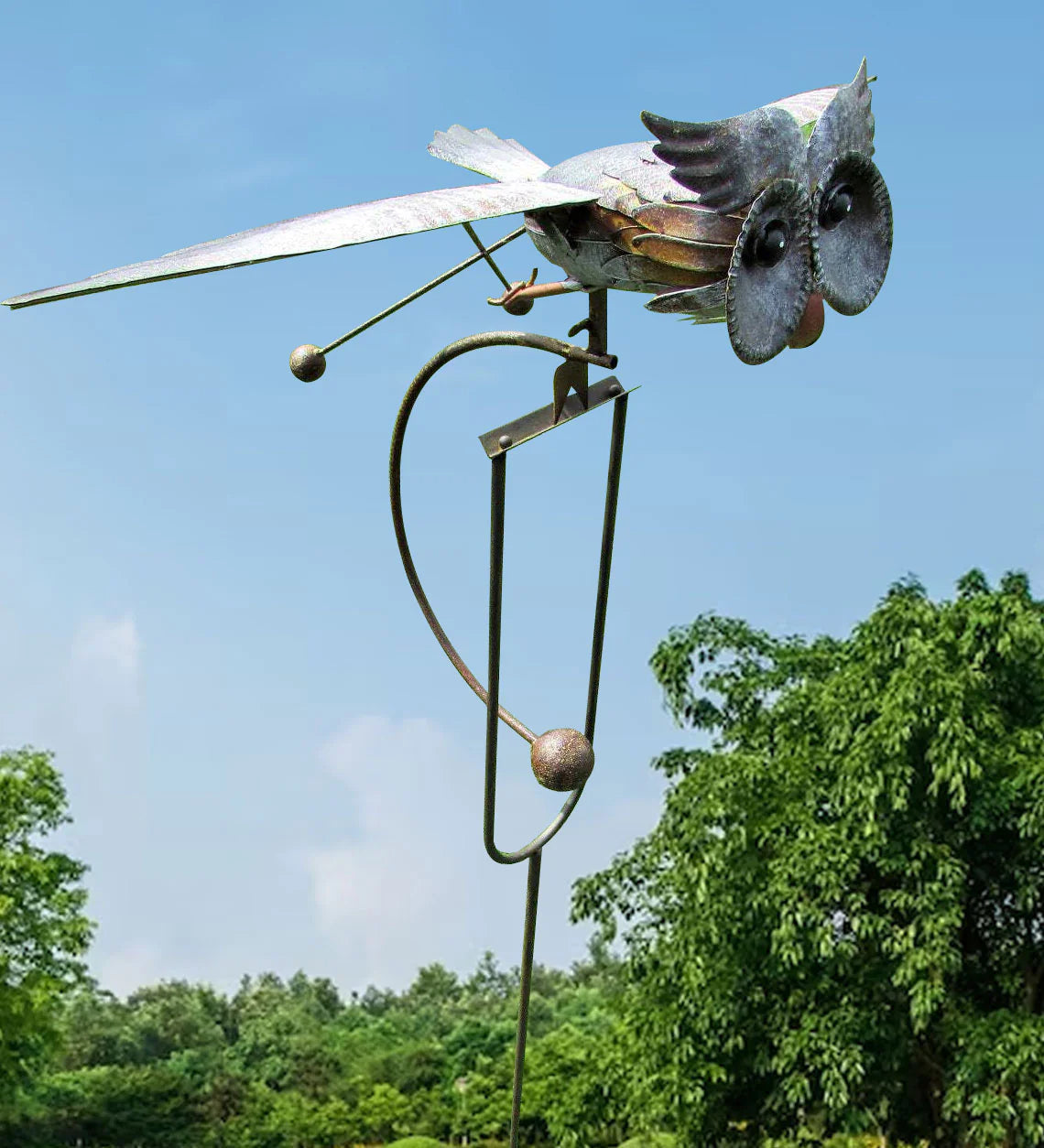 Metal Garden Wind Spinner Bird Sculpture with Moving Wings for Yard Lawn Outdoor Patio Decor Weatherproof Kinetic Art | Lonoma