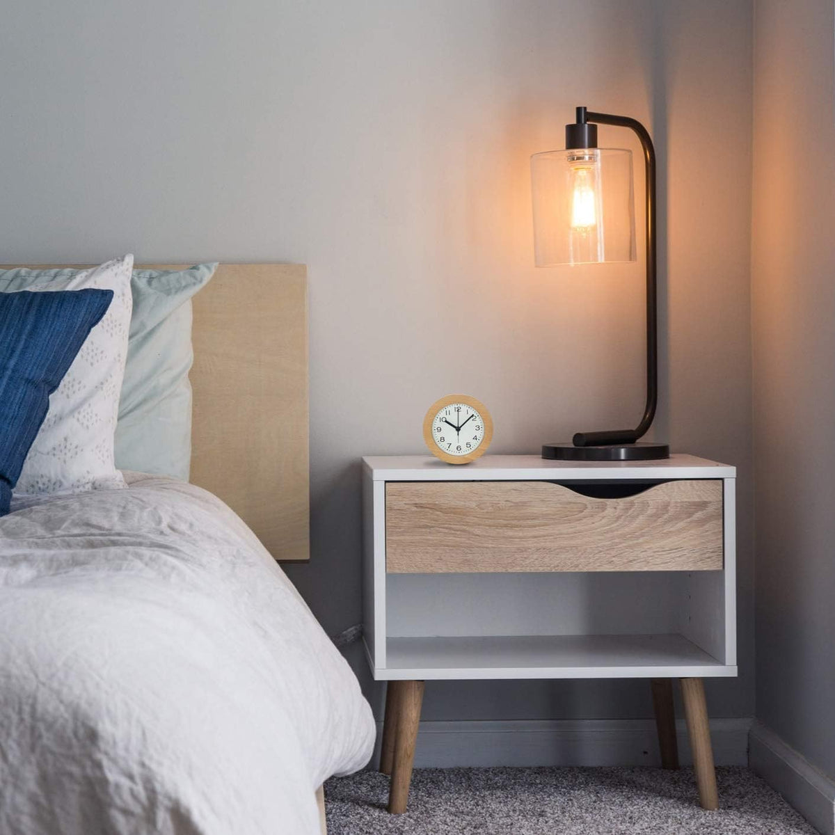 Natural Wood Alarm Clock with LED Nightlight – Silent Analog Quartz Design for Peaceful Sleep and Gentle Wake-Up | Lonoma
