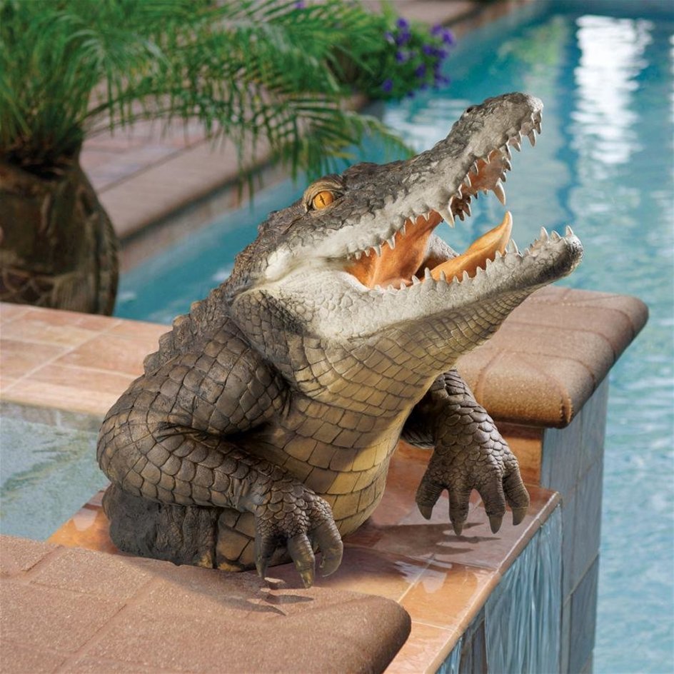 Resin Alligator Sculpture for Outdoor Garden and Poolside Decor – Weatherproof Wildlife Figurine – Reptile Lawn Ornament | Lonoma