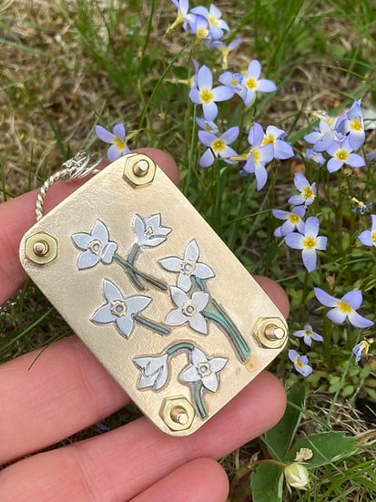 Compact Botanical Flower Press Kit for Crafts, Scrapbooking & Nature Lovers - Portable Metal Plant Presser with Blotting Papers | Lonoma