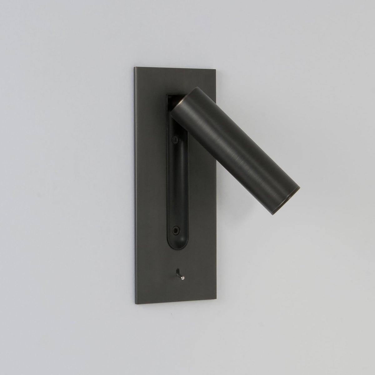 Industrial Wall Sconce with Adjustable Light Temperature 3000K-6000K Built-In Switch Aluminum Minimalist Wall Light for Living Room Bedroom | Lonoma