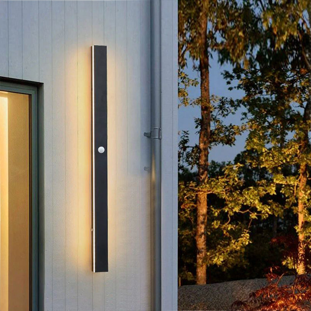 LED Linear Outdoor Wall Light Fixture Black Metal IP65 Weather-Resistant for Patio Garden Pathway Entry Modern Exterior Sconce | Lonoma
