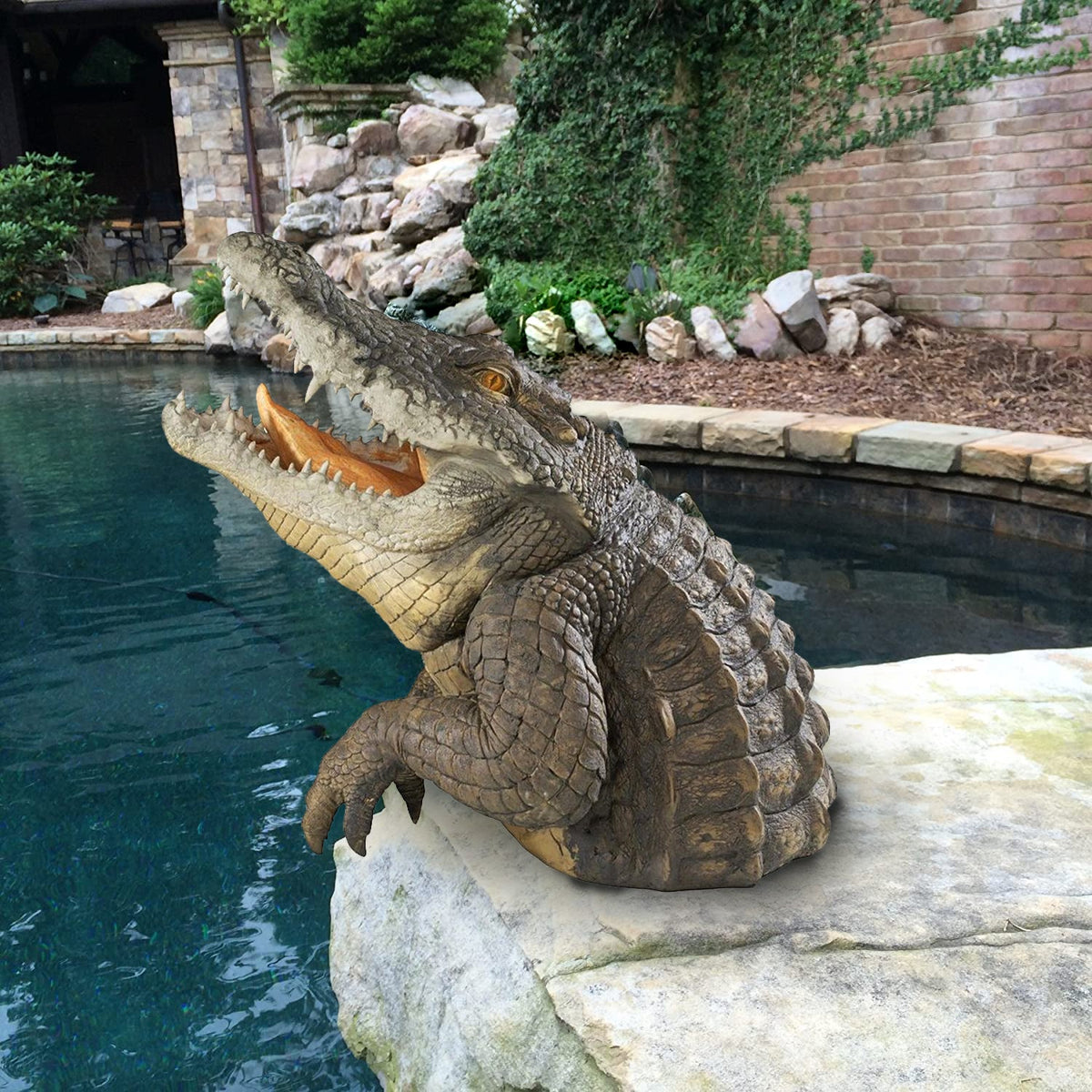 Resin Alligator Sculpture for Outdoor Garden and Poolside Decor – Weatherproof Wildlife Figurine – Reptile Lawn Ornament | Lonoma