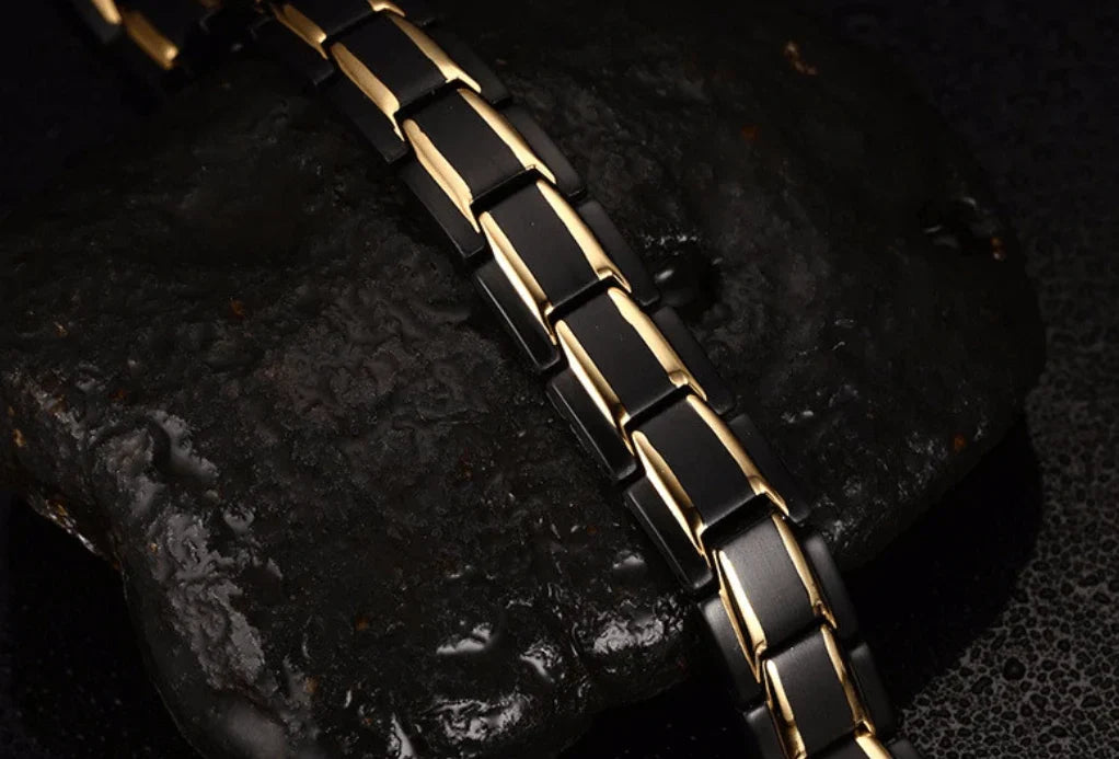 Magnetic Bracelet with Hematite Stones and Stainless Steel Links for Men and Women | Lonoma