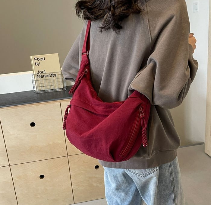 Curved Slouch Shoulder Bag – Lightweight Water-Resistant Nylon Hobo Crossbody Purse for Women, Adjustable Strap, Multi-Pocket Organizer | Lonoma