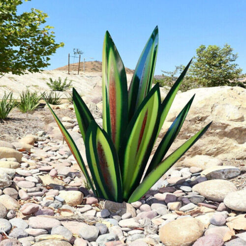 Metal Agave Garden Sculpture Weatherproof Outdoor Yard Art Succulent Statue Desert Plant Decor for Patio Lawn Flower Bed Landscape Accent | Lonoma
